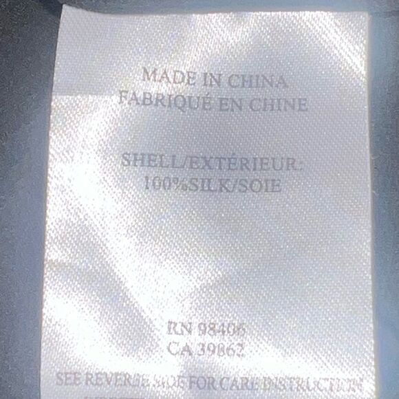 Theory “Kalstinn” Sleeveless 100% Silk Black Blouse Size Large EUC - Picture 7 of 8